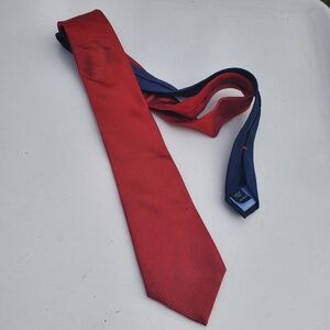 Tommy Hilfiger red and blue tie 100% silk